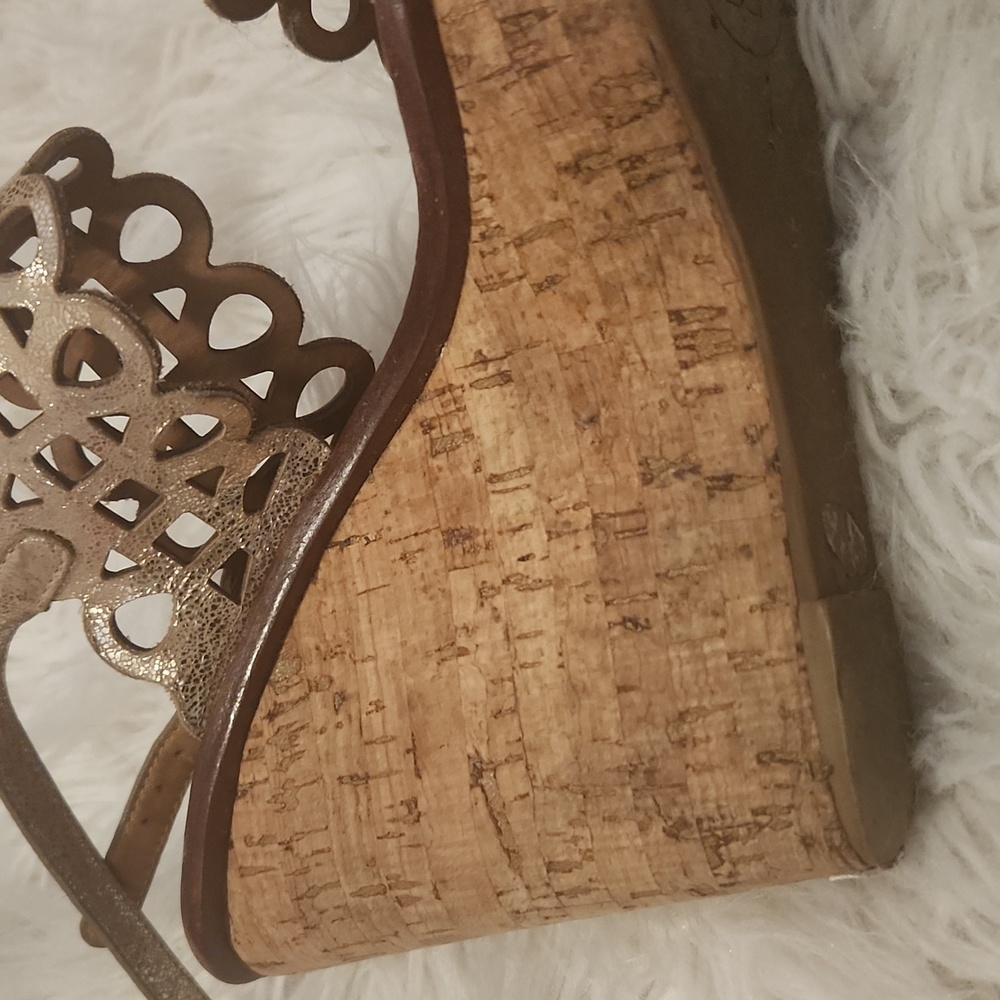 Vintage Tory Burch wedges - Picture 3 of 3